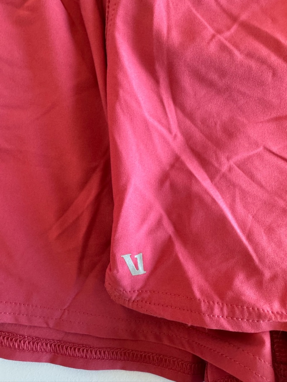 Vuori Women's Clementine 2.0 Athletic Shorts Size XL - Picture 4 of 7